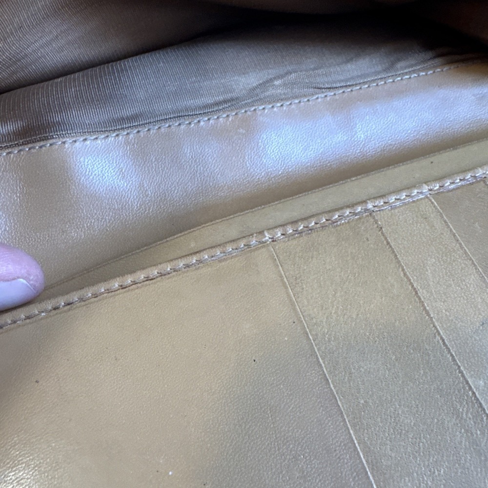 Celine Wallet Triomphe Leather ID Cash & Card Holder Beige / Tan 7" X 3.75" - Picture 7 of 10